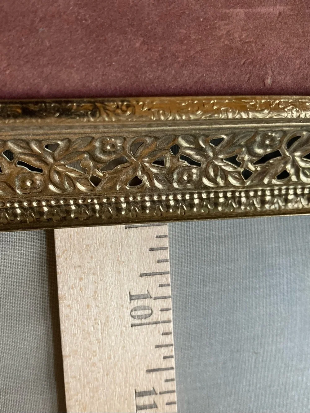 Vintage Gold Tone Filigree Floral Picture Frame 5x7 Opening Metal